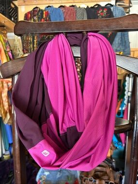 Fabletics Magenta & Plum Infinity Scarf